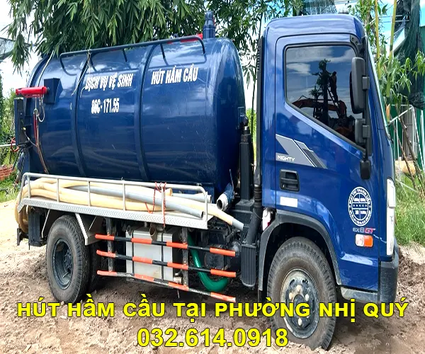 Hút hầm cầu tại phường Nhị Quý - Gọi 032.614.0918 2 Thi công hút hầm cầu tại phường Nhị Quý