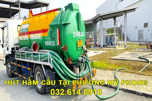 Hút hầm cầu tại phường Mỹ Phong - Gọi 032.614.0918 1 Xe hút hầm cầu tại phường Mỹ Phong